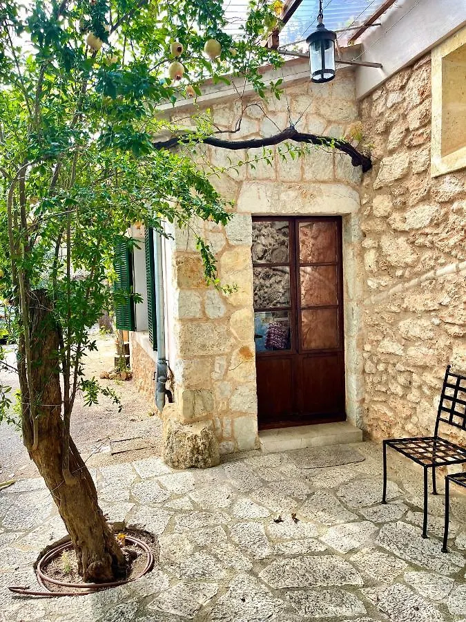 Son Jordi Nou, Beautiful Villa Near Alaro Big Swimming Pool, Bbq Mountain Views 12People Consell 0*,